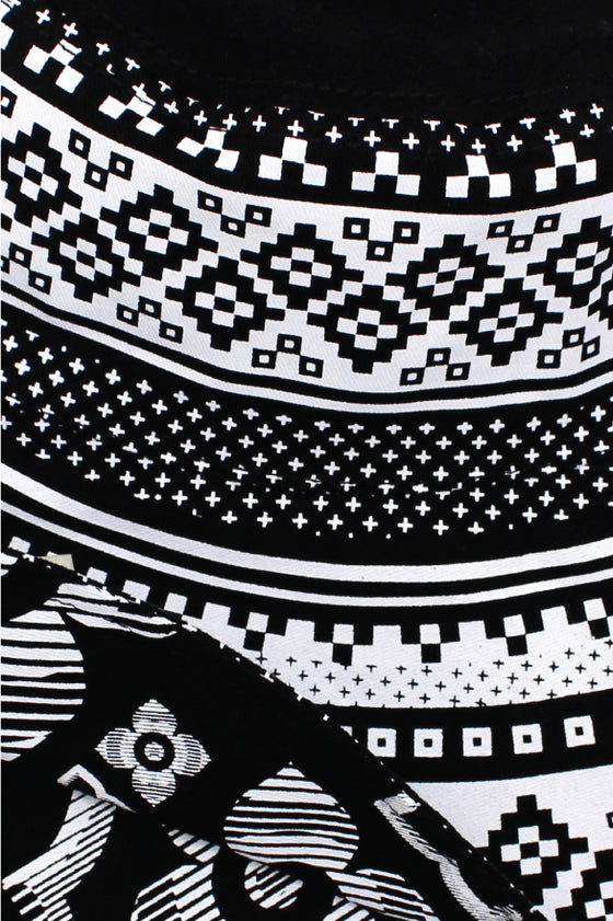 ELEPH KRAJUNG/KHID REVERSIBLE HAT : Black/White